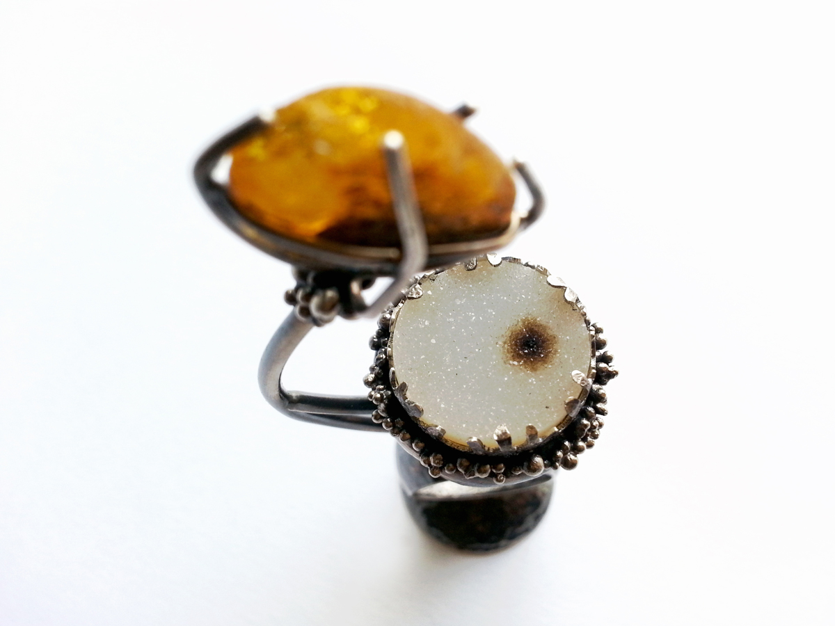 BEE-S-WEAKNESS2-sculpturebague-2015-PatriciaLemaire