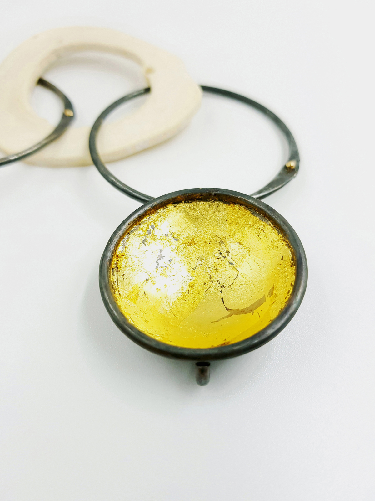 BIG BONE sautoir argent925 patine or18cts feuille d or24cts 2017 PatriciaLemaire1