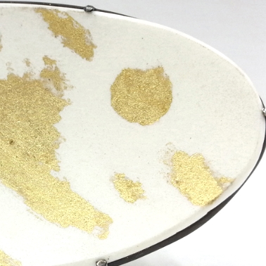 SWEET5-broche-argent-oeuf-d-autruche-feuille-d-or-24cts-2017-Patricia-Lemaire