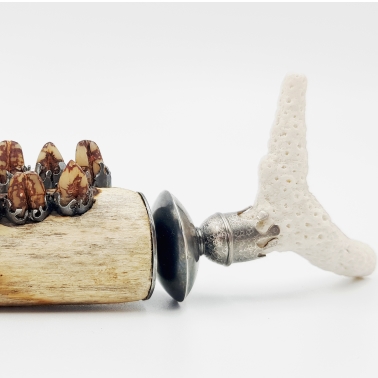 WONDERFULL BRANCHES 5 broche argent bois flotte noyaux de dattes branche de corail 2018 Patricia Lemaire 378