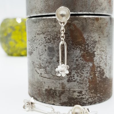 ROCK N PEARL boucles d oreilles ST20067 argent925 motif fleur PatriciaLemaire long3 5X0 5cm