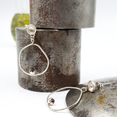 ROCK N PEARL boucles d oreilles ST20072 argent925 grenat rouge PatriciaLemaire long3 5X2 5cm