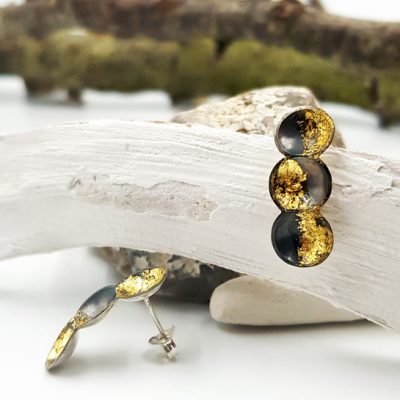 TWINCOSSE boucles d oreilles ST19065 argent925 patine feuille d or 3cossesPatriciaLemaire 2 4x0 9cmret